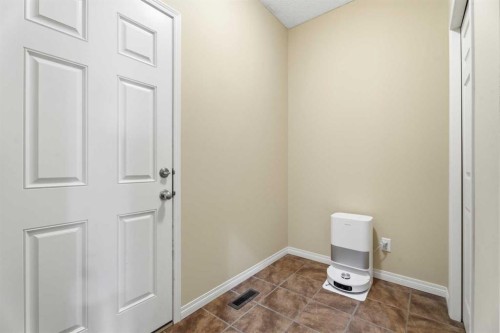 883 Auburn Bay Boulevard Se, Calgary, AB - Indoor Photo Showing Other Room