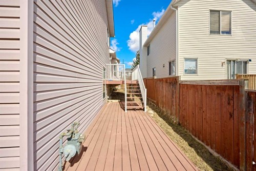 152 Harvest Gold Heights Ne, Calgary, AB - Outdoor With Exterior