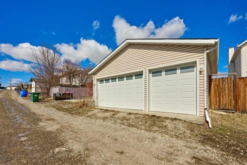 152 Harvest Gold Heights Ne, Calgary, AB - Outdoor