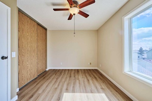 152 Harvest Gold Heights Ne, Calgary, AB - Indoor Photo Showing Other Room