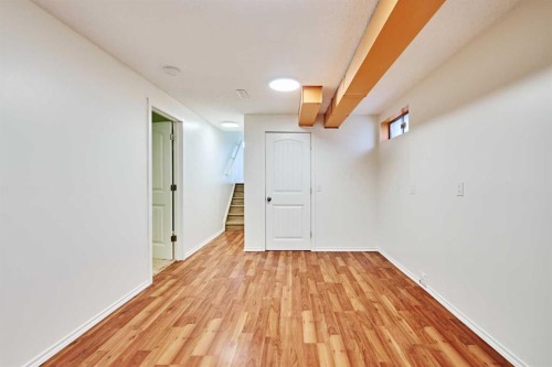 152 Harvest Gold Heights Ne, Calgary, AB - Indoor Photo Showing Other Room