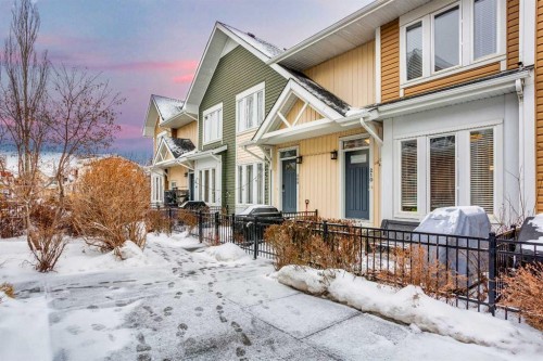 210 Auburn Bay Square Se, Calgary, AB - Outdoor