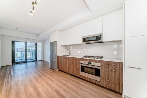 1313-730 2 Avenue, Calgary, AB - Indoor Photo Showing Kitchen