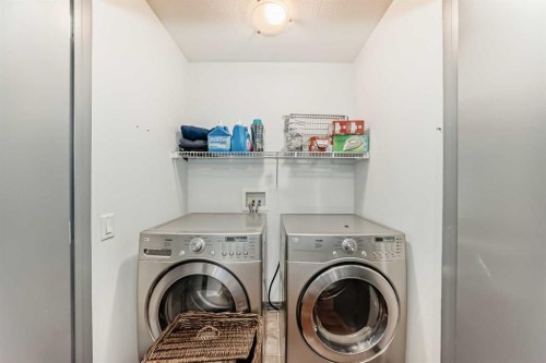 206 Tuscany Ravine Close Nw, Calgary, AB - Indoor Photo Showing Laundry Room