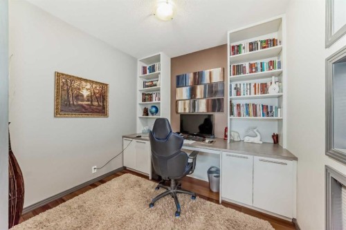 206 Tuscany Ravine Close Nw, Calgary, AB - Indoor Photo Showing Office