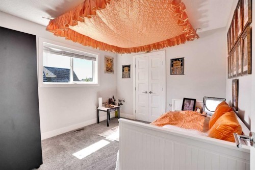 172 Kinniburgh Way, Chestermere, AB - Indoor