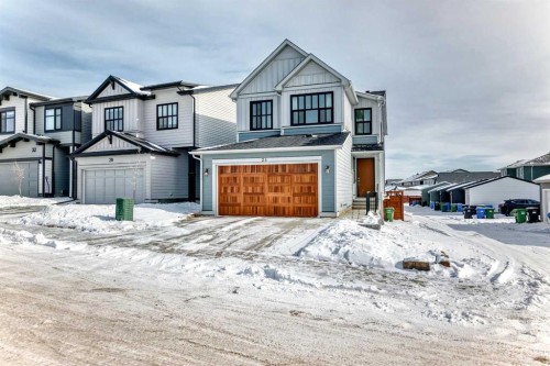 24 Royston Rise Nw, Calgary, AB - Outdoor With Facade