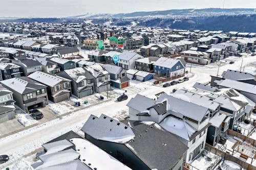 24 Royston Rise Nw, Calgary, AB - Outdoor