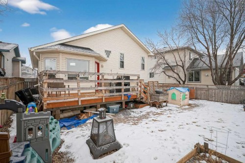 38 Canoe Circle Sw, Airdrie, AB - Outdoor