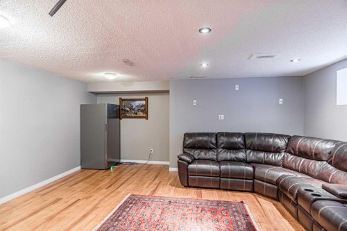 100 Silverado Plains View Sw, Calgary, AB - Indoor