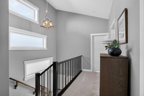 4909 21 Avenue Nw, Calgary, AB - Indoor Photo Showing Other Room