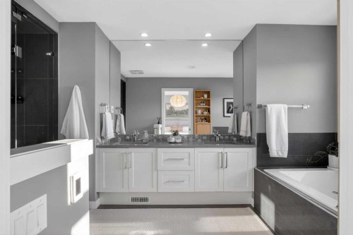 4909 21 Avenue Nw, Calgary, AB - Indoor