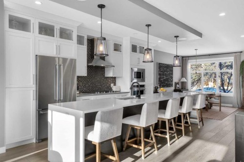 4909 21 Avenue Nw, Calgary, AB - Indoor