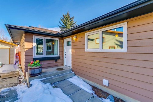 144 Waldron Avenue, Okotoks, AB - Outdoor With Deck Patio Veranda With Exterior