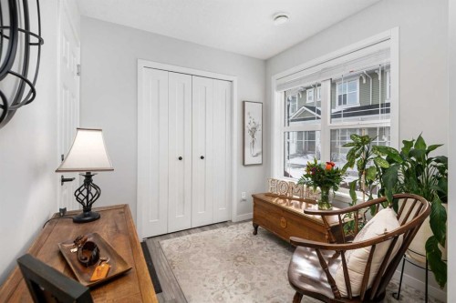 325 Copperstone Manor Se, Calgary, AB - Indoor