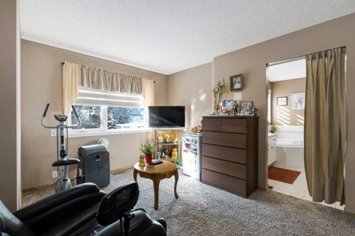 332 Harvest Hills Drive Ne, Calgary, AB - Indoor