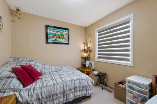332 Harvest Hills Drive Ne, Calgary, AB - Indoor Photo Showing Bedroom