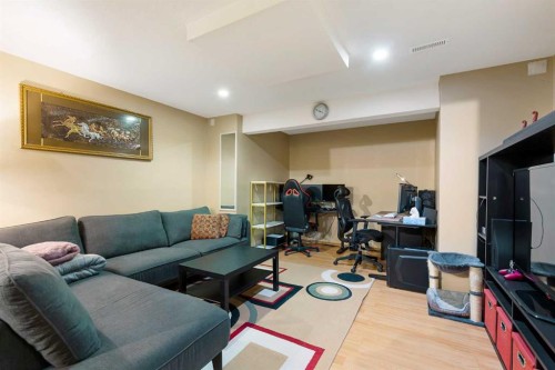 332 Harvest Hills Drive Ne, Calgary, AB - Indoor