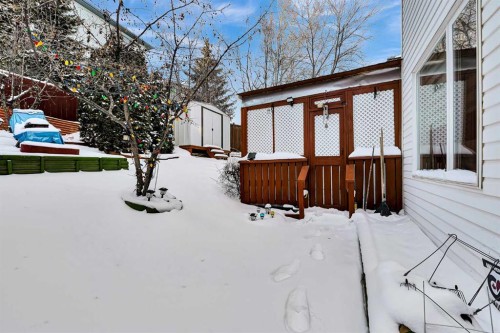 332 Harvest Hills Drive Ne, Calgary, AB - Outdoor
