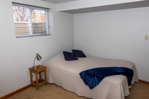 80 Westover Drive Sw, Calgary, AB - Indoor Photo Showing Bedroom