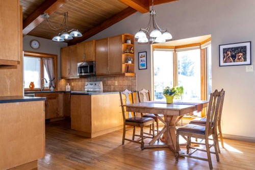 80 Westover Drive Sw, Calgary, AB - Indoor