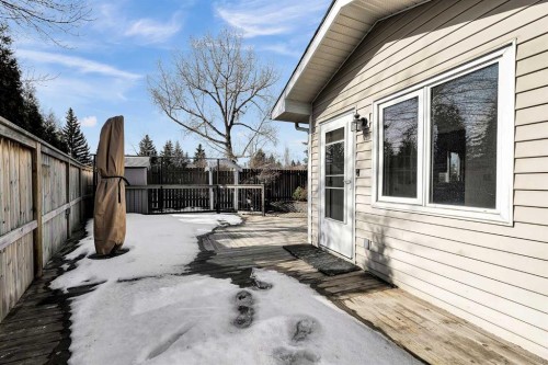 815 Woodpark Way Sw, Calgary, AB - Outdoor With Exterior