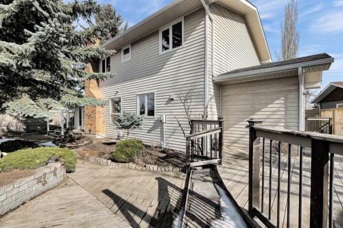 815 Woodpark Way Sw, Calgary, AB - Outdoor With Deck Patio Veranda