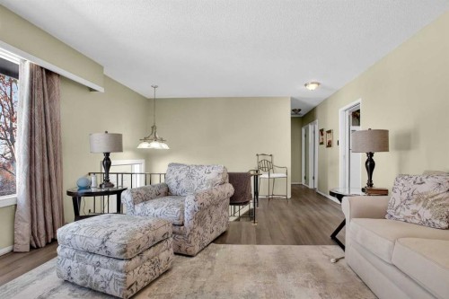 3204 Riel Place Se, Calgary, AB - Indoor Photo Showing Living Room