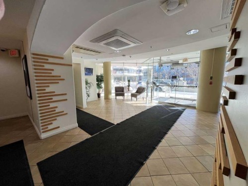 1205-1088 6 Avenue Sw, Calgary, AB - Indoor Photo Showing Other Room