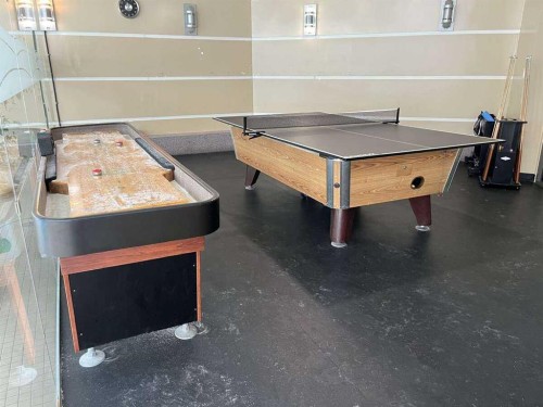 1205-1088 6 Avenue Sw, Calgary, AB - Indoor Photo Showing Other Room