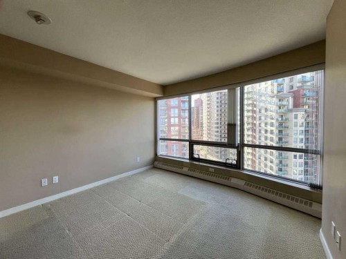 1205-1088 6 Avenue Sw, Calgary, AB - Indoor Photo Showing Other Room