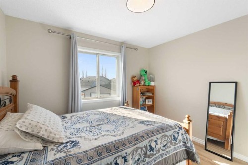 165 Harvest Park Circle Ne, Calgary, AB - Indoor Photo Showing Bedroom