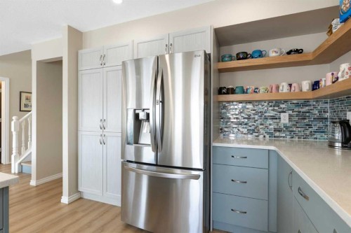 165 Harvest Park Circle Ne, Calgary, AB - Indoor Photo Showing Kitchen
