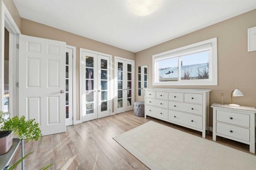 132 Shawcliffe Circle Sw, Calgary, AB - Indoor Photo Showing Bedroom