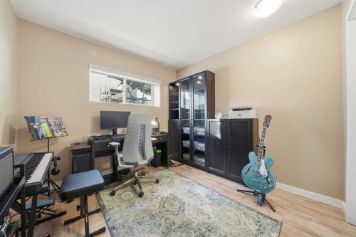132 Shawcliffe Circle Sw, Calgary, AB - Indoor Photo Showing Office