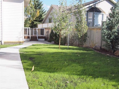 132 Shawcliffe Circle Sw, Calgary, AB - Outdoor