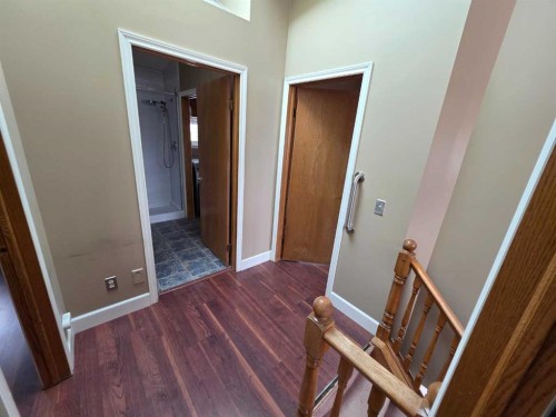 52 Sunvale Mews Se, Calgary, AB - Indoor Photo Showing Other Room