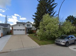 43 Millrise Crescent SW Calgary, AB T2Y 2H7