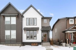 92 Wolf Gate  Okotoks, AB T1S 5T9