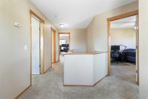 235 Everwillow Close Sw, Calgary, AB - Indoor