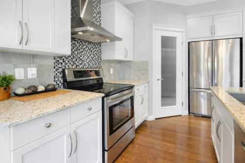 2235 Brightoncrest Green Se, Calgary, AB - Indoor Photo Showing Kitchen With Upgraded Kitchen