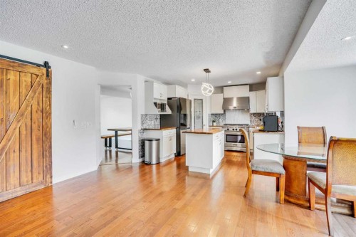 73 Riverview Close Se, Calgary, AB - Indoor Photo Showing Other Room