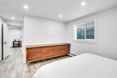 73 Riverview Close Se, Calgary, AB - Indoor Photo Showing Bedroom