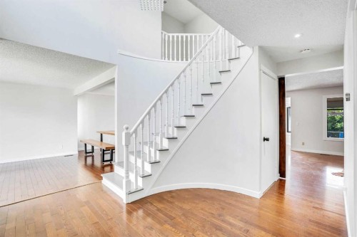 73 Riverview Close Se, Calgary, AB - Indoor Photo Showing Other Room