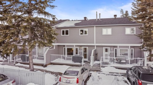 182 Riverglen Park Se, Calgary, AB - Outdoor With Deck Patio Veranda