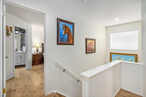 76 Sunlake Gardens Se, Calgary, AB - Indoor Photo Showing Other Room