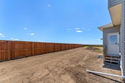 521 Corner Meadows Way Ne, Calgary, AB - Outdoor