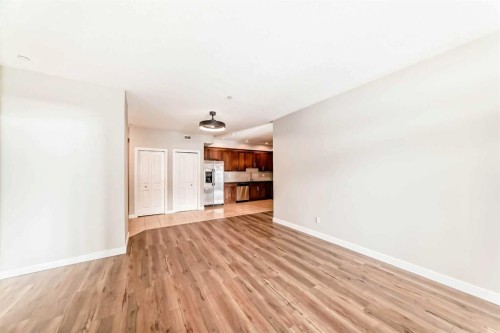 110-1005A Westmount Drive, Strathmore, AB - Indoor