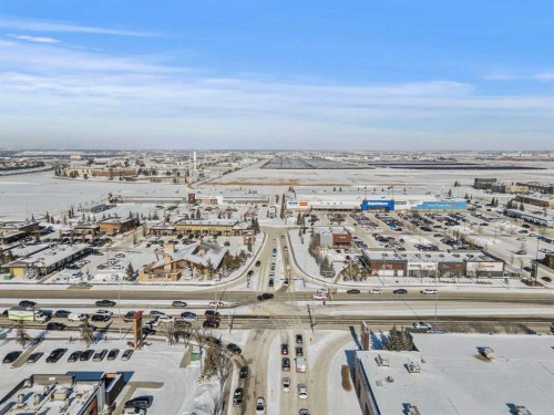 2223-115 Prestwick Villas Se, Calgary, AB - Outdoor With View