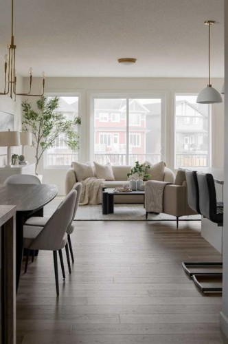 88 Sunrise Heath, Cochrane, AB - Indoor